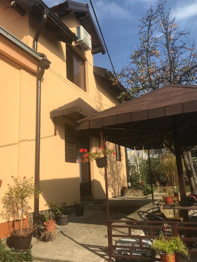 Stan Na Dan Gornji Milanovac-Centar-Nova Gradnja 아파트 외부 사진